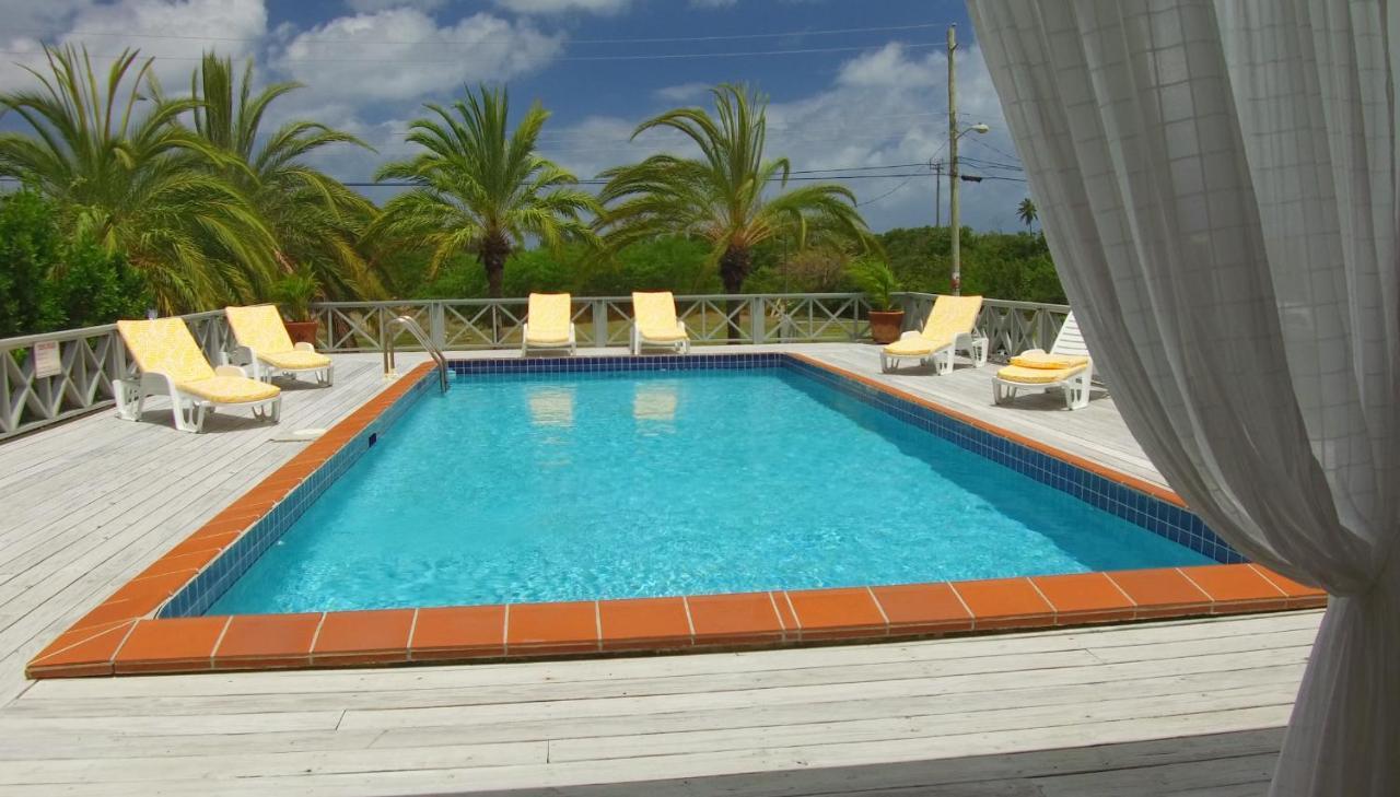 The White House Villa Jolly Harbour Exterior foto